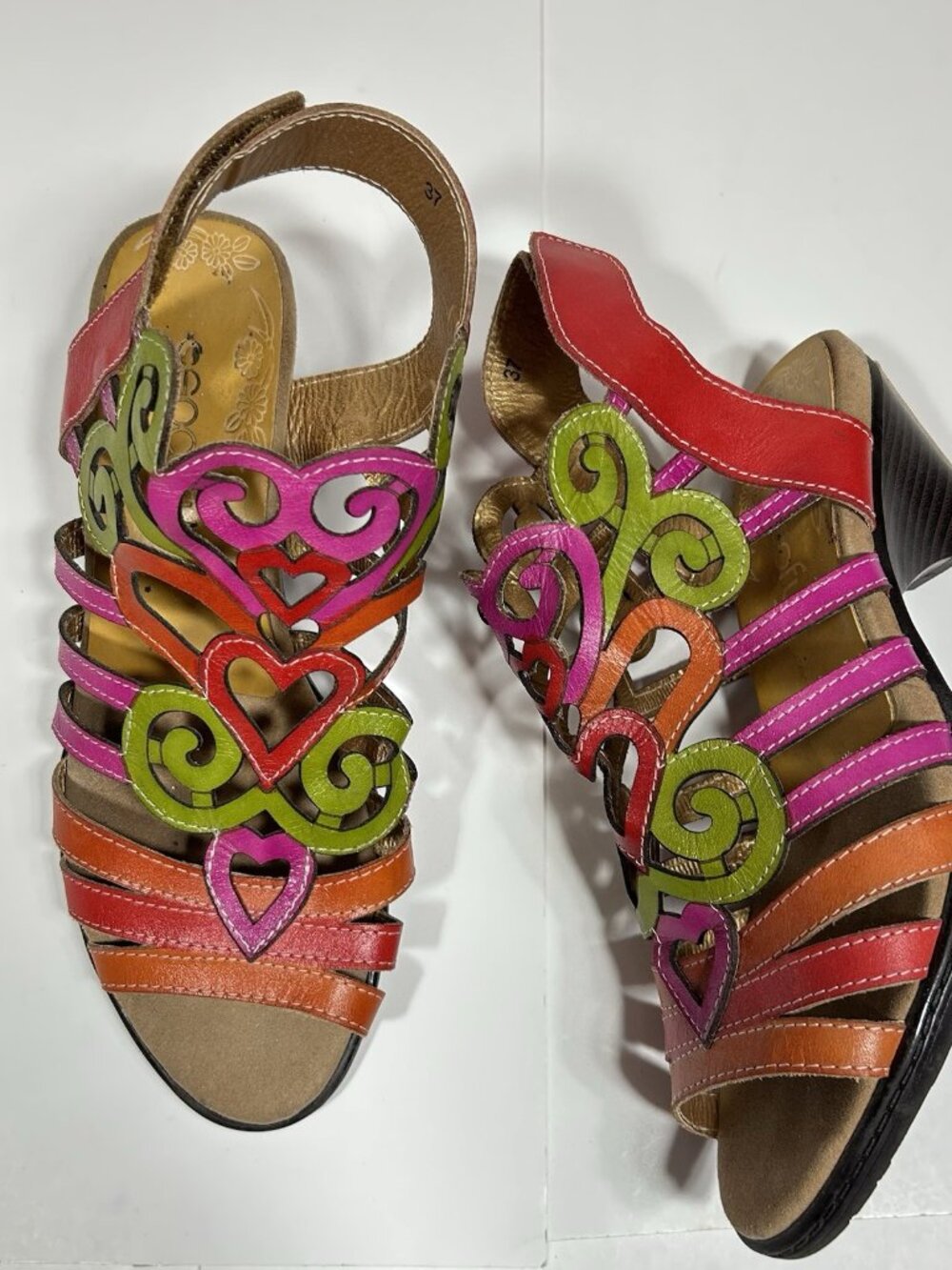 Socofy Women Multicolor Leather Hearts Cut-Out Sandals Block Heel Boho Sz 37